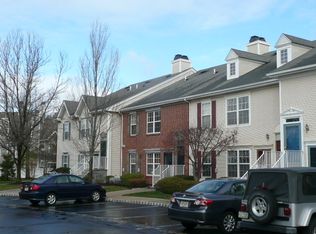 11 Knox Ct, Plainsboro, NJ 08536