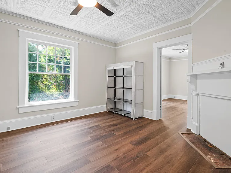 113 Residence St — Photo 10