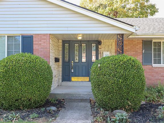 2nd image of 5301 Bliss Pl
