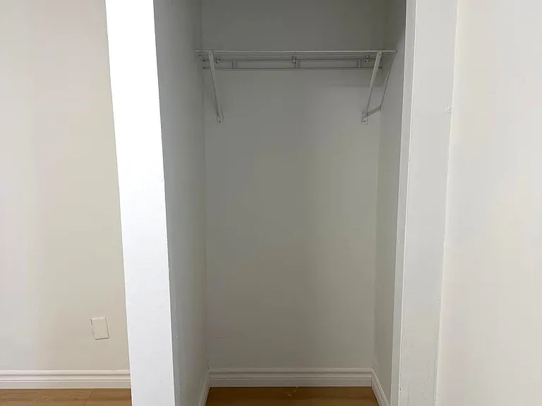 9 Eby St S #2 — Photo 6