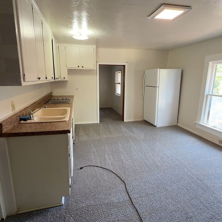 1st image of 743 Deans Row Ave #5
