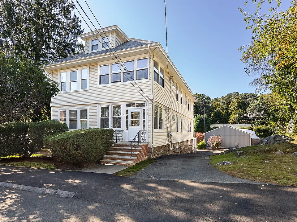 46 Burpee Rd #2