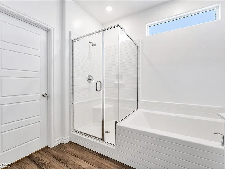 1611 Dire Wolf Ave — Photo 31