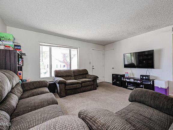 2nd image of 5832 W CHICAGO Street