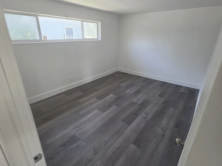 117 SE 2nd Ave #1 — Photo 11