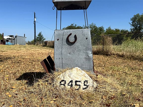 2nd image of 8455 Abner Rd