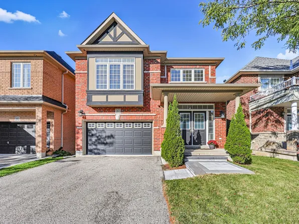 383 Gilpin Dr, Newmarket, ON L3X 3H2
