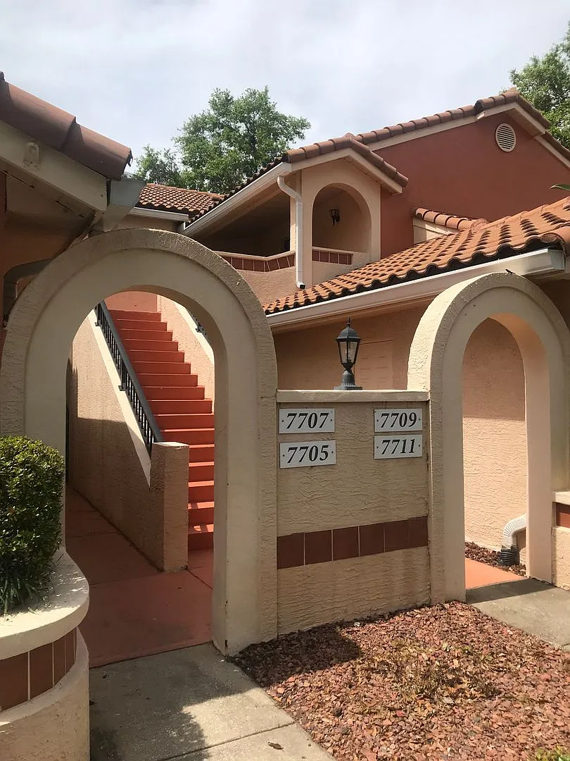 Building Photo - 7709 Sugar Bend Dr