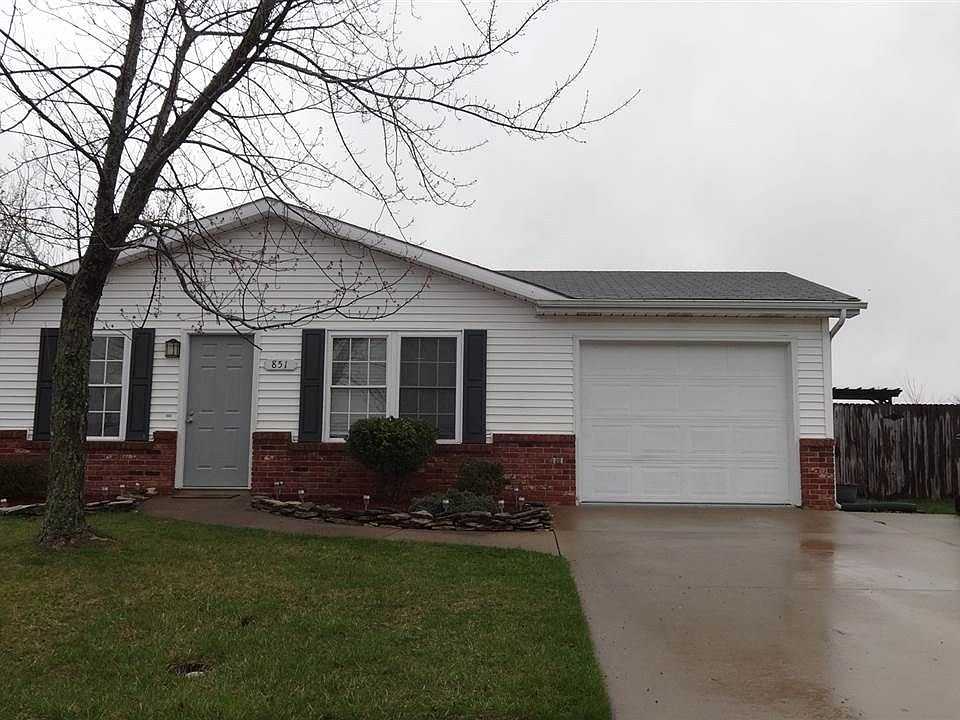 1st image of 851 S Camden Dr