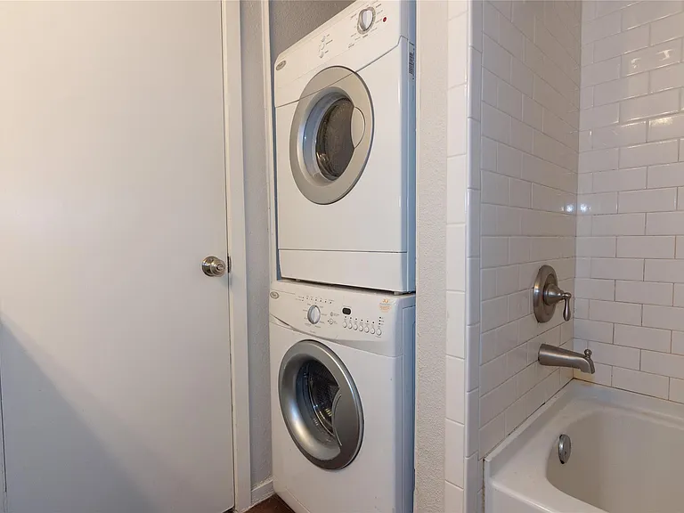 3115 Helms St #106 — Photo 21