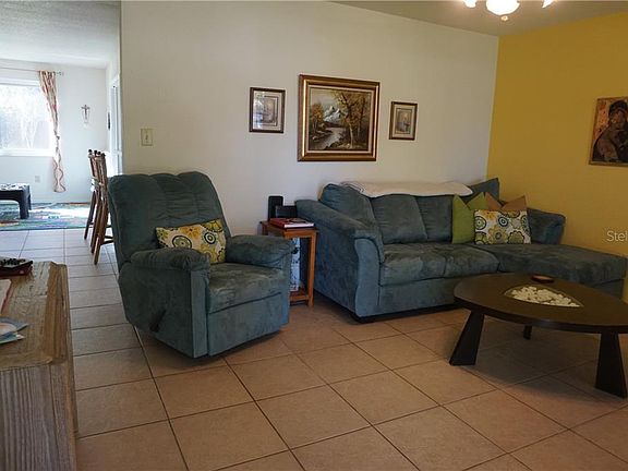 5th image of 130 NE 47th Ct