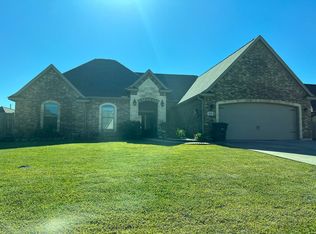 8340 Somerville Cir, Beaumont, TX 77713