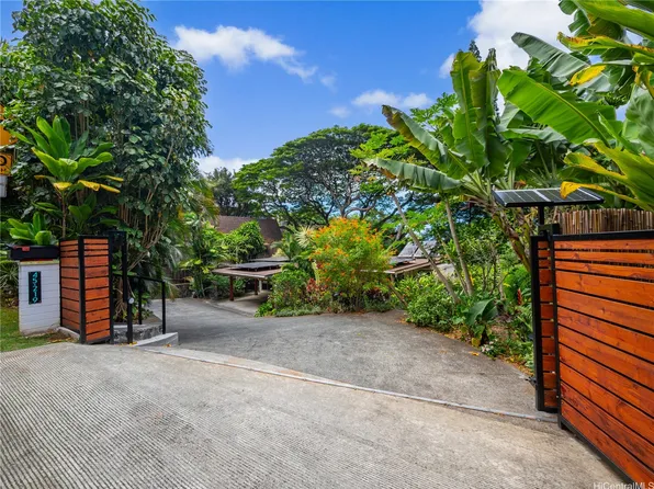 45-219 Kokokahi Pl, Kaneohe, HI 96744