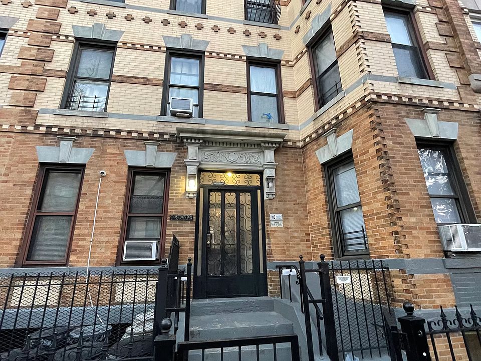 1st image of 30-06 42nd St #6FAM