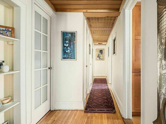 4th image of 233 W 99th St APT 11E