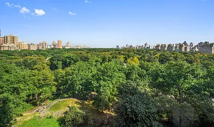 Rented by ER (DO NOT USE)