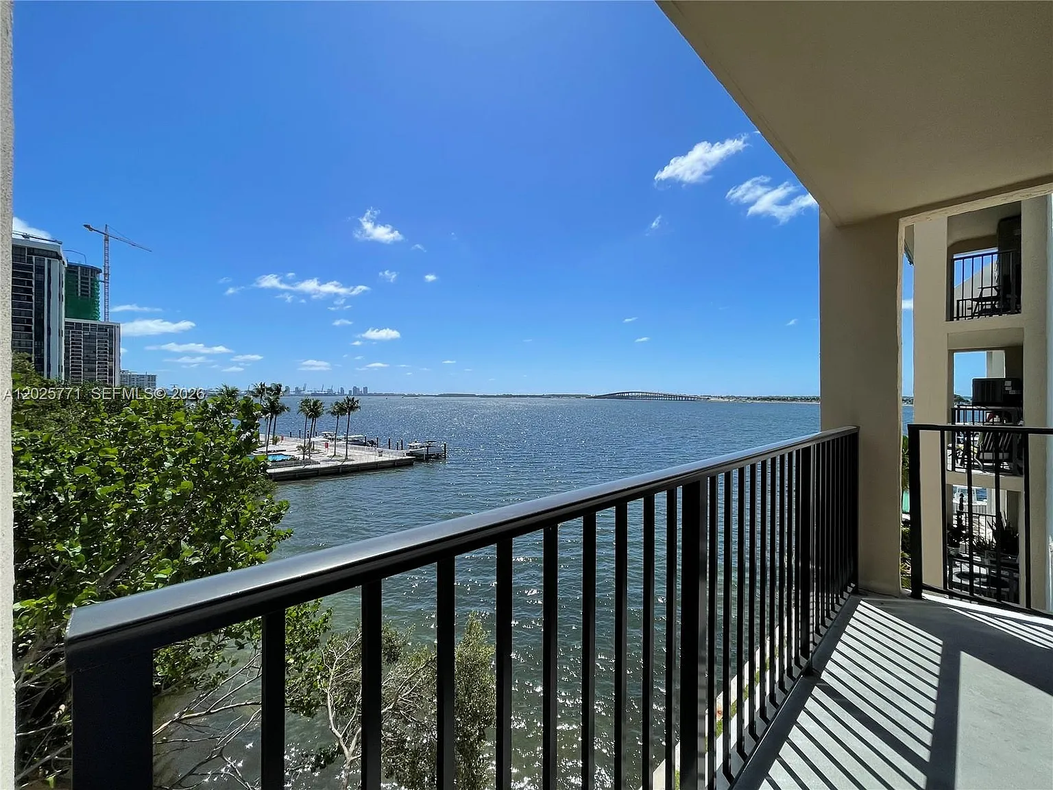 Brickell Mar Condo — Photo 1