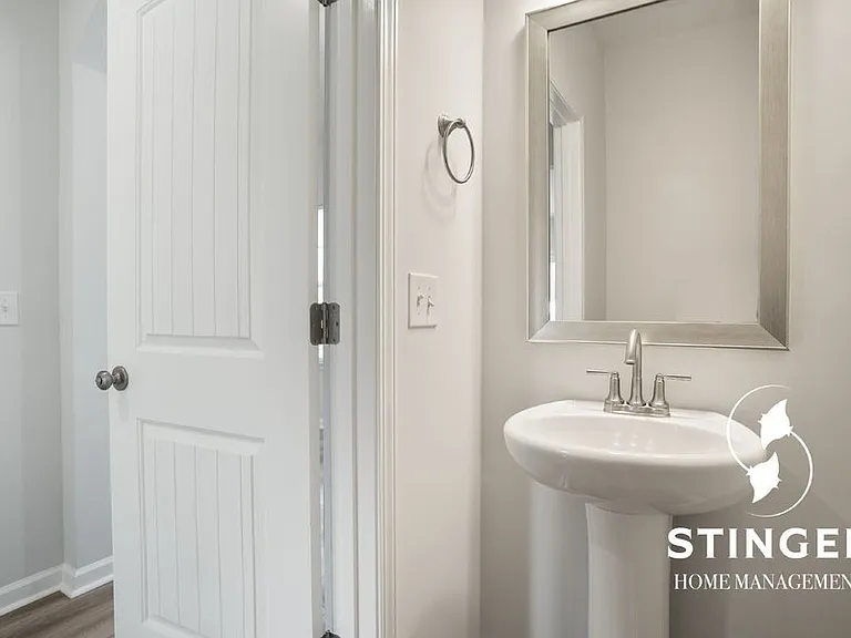 103 Grange Ln — Photo 17