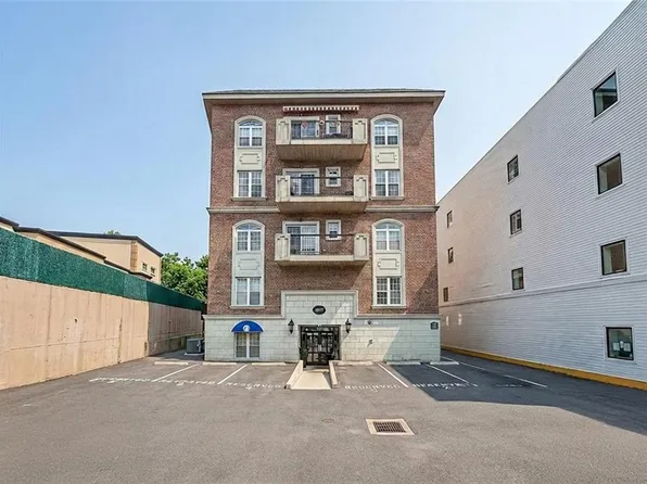 3871 Amboy Rd APT 201, Staten Island, NY 10308
