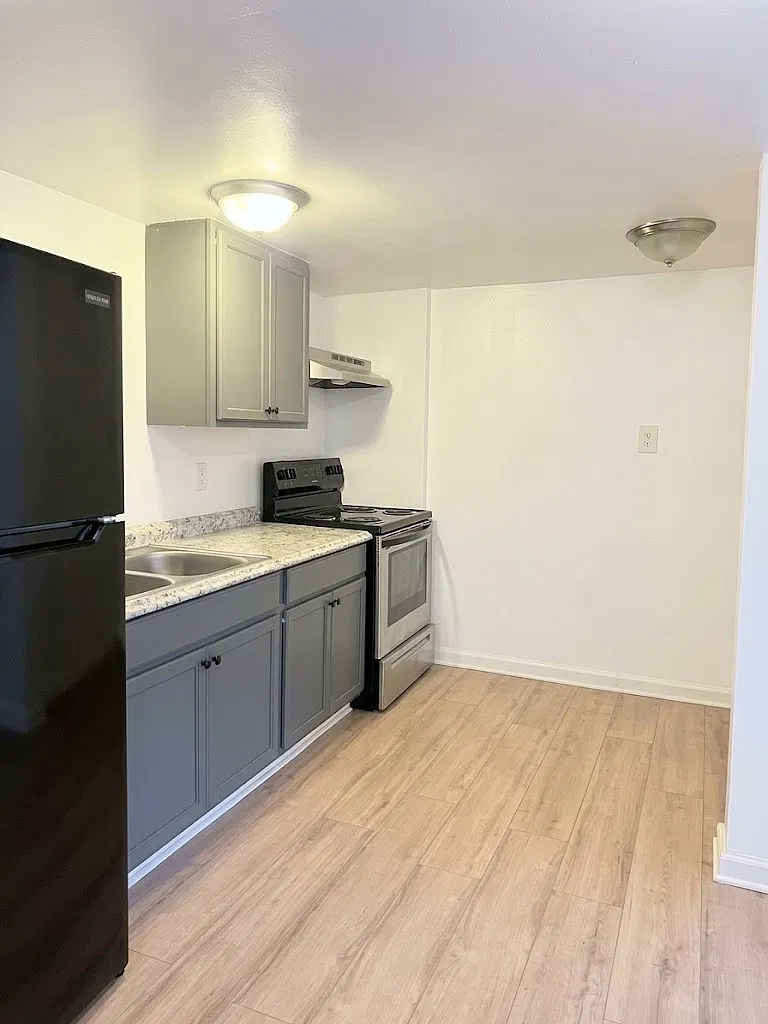 110 East Market Street - 1 — Photo 2