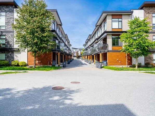 16488 64th Ave #191, Surrey, BC V3S 6X6