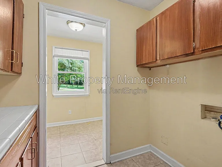 7017 Linda Lake Dr — Photo 19