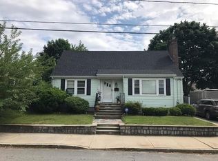 234 Heather St, Cranston, RI 02920