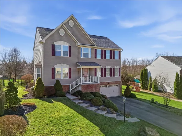 103 Twin Oaks Dr, Beaver Falls, PA 15010