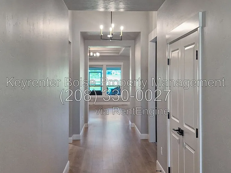 12127 S Aves Pl — Photo 3