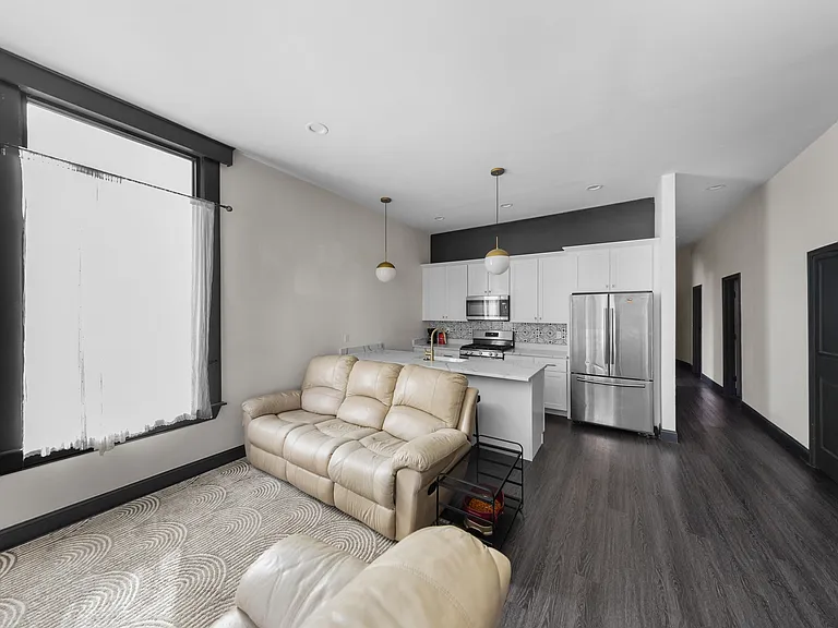 125 Tobey St #1 — Photo 8