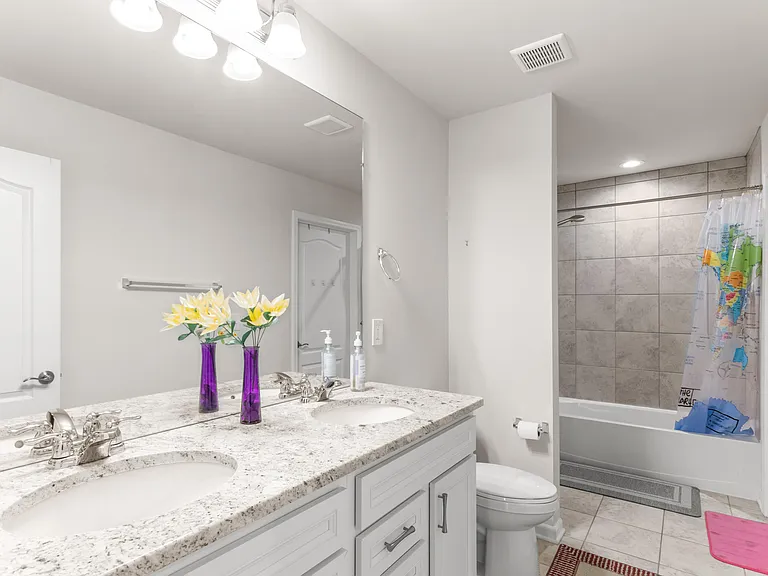 2825 Dillon Dr — Photo 26