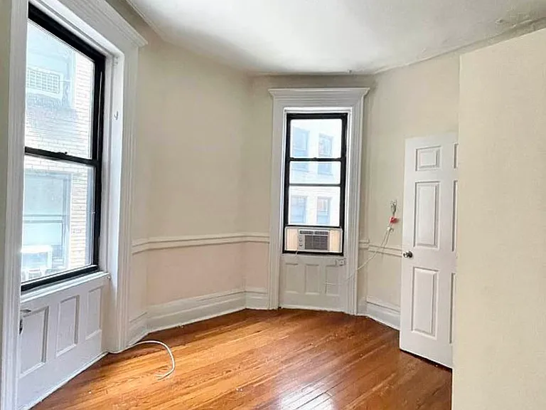 243 W 107th St #2W — Photo 5