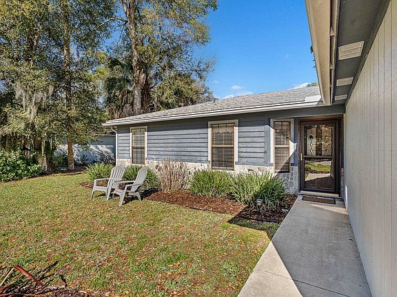 4th image of 121 Neptune Rd