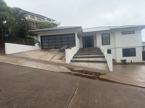 2151 Okoa St #1, Honolulu, HI 96821