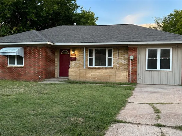 1407 N Fogarty St, Guthrie, OK 73044