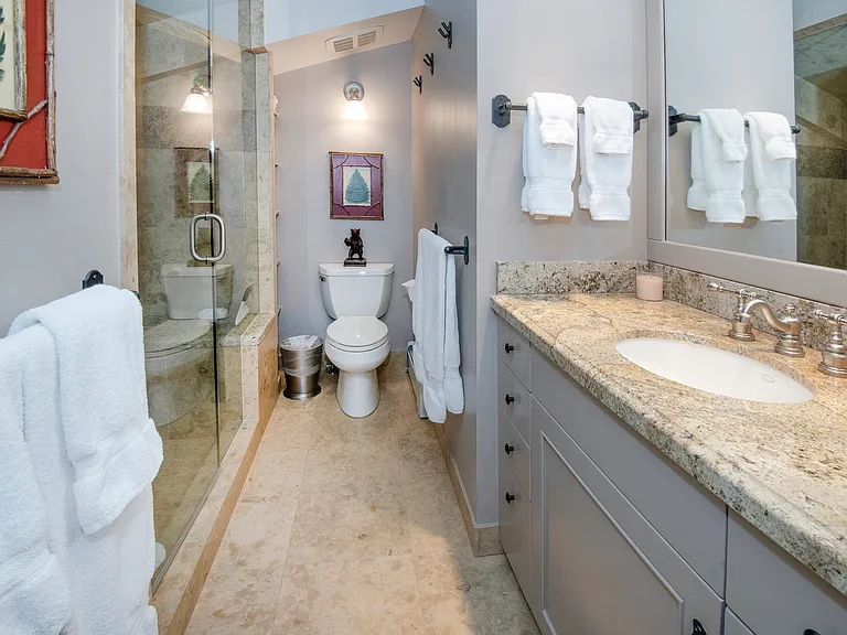 385 Gore Creek Dr #301-02 — Photo 33