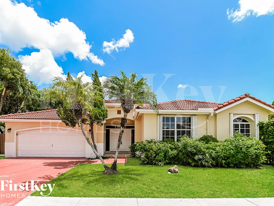 10901 SW 161st Pl