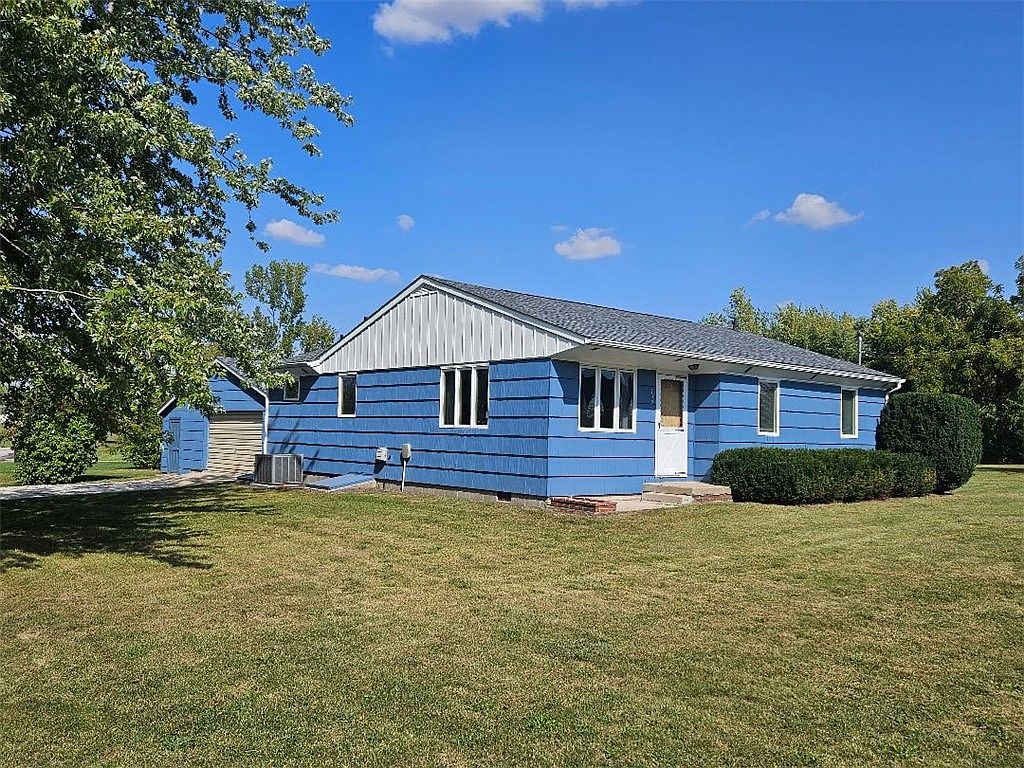 105 Hubbell St, Sheldahl, IA 50243 Zillow