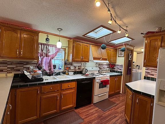 5th image of 7329 Equine Ln SE