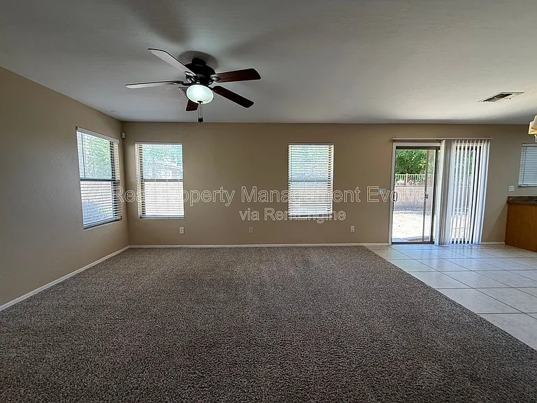 8145 W Palo Verde Ave — Photo 6
