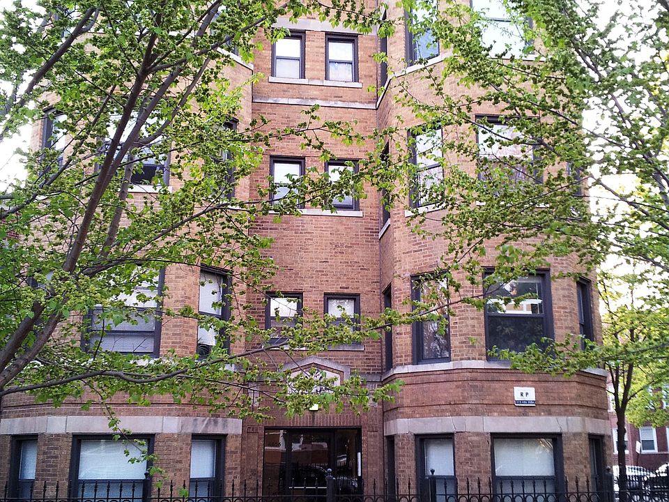 1st image of 4456 N Maplewood Ave APT 2