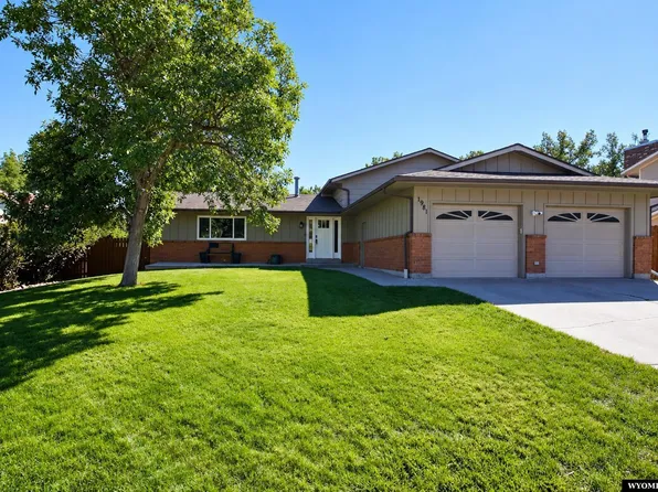 1981 Manor Dr, Casper, WY 82609