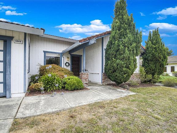 3rd image of 6068 Donna Court