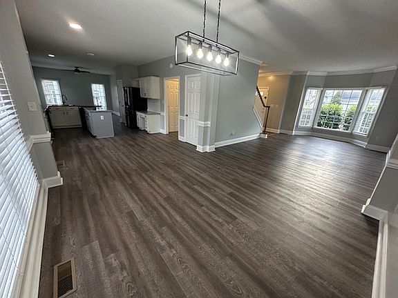 5th image of 1793 Trier Dr