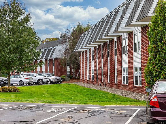 Princeton Brook Exterior