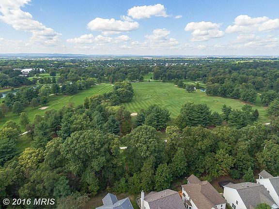 3rd image of 3839 Highland Oaks Dr