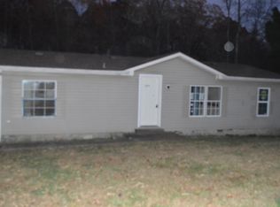 10174 N Twin Springs Rd, Bon Aqua, TN 37025
