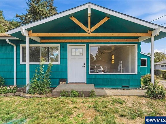 4th image of 4824 SE 84th Ave