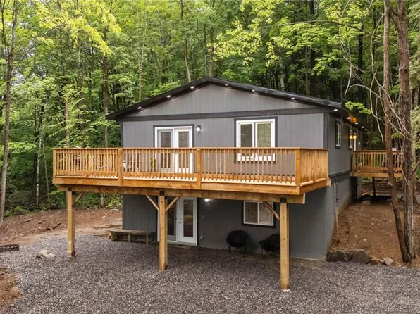 1057 Twelve Mile Lake Rd, Minden Hills, ON K0M 2K0
