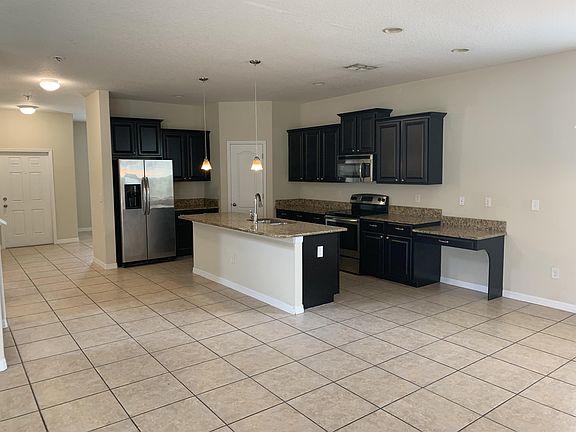 3rd image of 6820 Butterfly Dr
